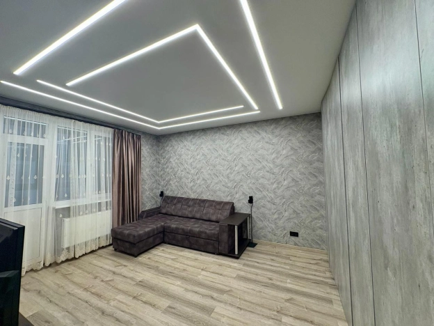 Купить квартиру у метро ЗИЛ в Москве. Вариант № 8430705, 9, площадь -  квм, цена 21000000 рублей