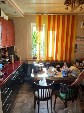 Купить дом на улице Дорожная в Саратовской области. Вариант № 11161, 4, площадь - квм, цена 1200000 рублей