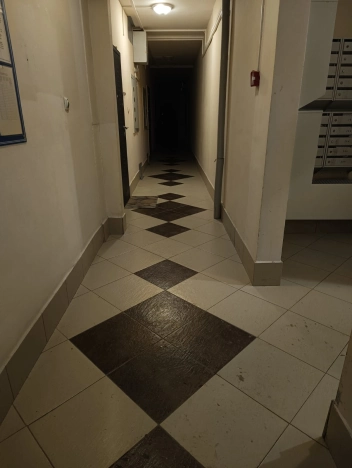 Купить однокомнатную квартиру в районе Калининский в Новосибирске. Вариант № 8674022, 14, площадь -  квм, цена 4225000 рублей