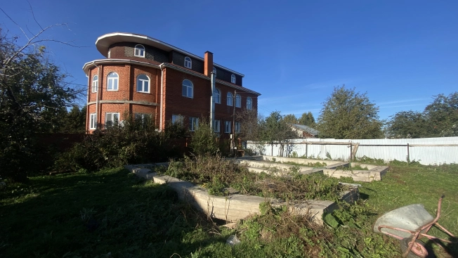 Купить дом в Москве. Вариант № 6651748, 9, площадь -  квм, цена 9800000 рублей