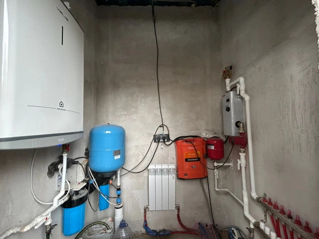 Купить дом на улице Тургенева в Новосибирске. Вариант № 7499749, 18, площадь -  квм, цена 5500000 рублей