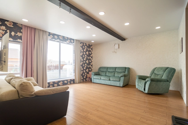 Купить дом в Петрозаводске. Вариант № 36035, 2, площадь -  квм, цена 12500000 рублей