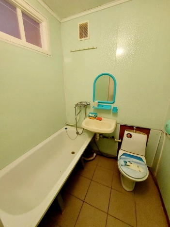 Купить однокомнатную квартиру в Октябрьском. Вариант № 9579776, 7, площадь -  квм, цена 2315000 рублей