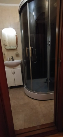 Купить трехкомнатную квартиру на улице Новороссийское шоссе в Краснодарском крае. Вариант № 8492, 12, площадь -  квм, цена 11200000 рублей