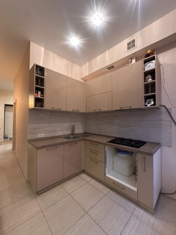 Купить двухкомнатную квартиру на улице Октябрьская в Дзержинске. Вариант № 10639173, 1, площадь -  квм, цена 6650000 рублей