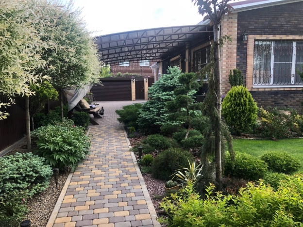 Купить дом в районе Пролетарский в Ростове-на-Дону. Вариант № 529775, 2, площадь -  квм, цена 22900000 рублей