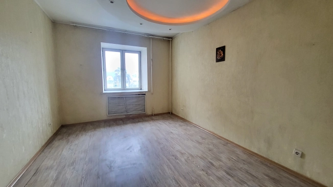 Купить трехкомнатную квартиру на улице Бутина в Чите. Вариант № 256016, 1, площадь -  квм, цена 14000000 рублей