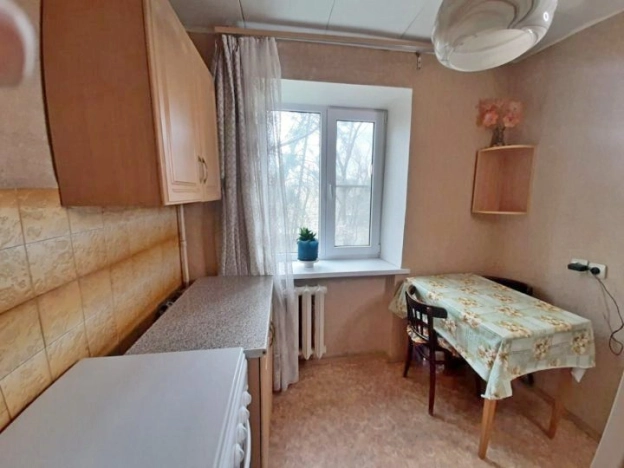 Купить двухкомнатную квартиру в Ростовской области. Вариант № 37935, 4, площадь -  квм, цена 4450000 рублей