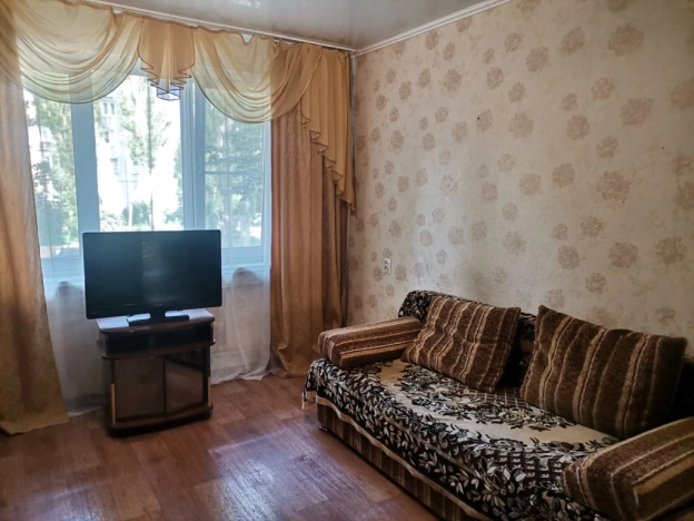 Купить двухкомнатную квартиру в Воронеже. Вариант № 1004195, 5, площадь -  квм, цена 3800000 рублей