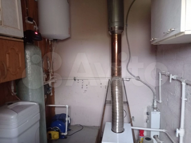 Купить дом на улице Набережная в Тюменской области. Вариант № 28221, 14, площадь -  квм, цена 4500000 рублей