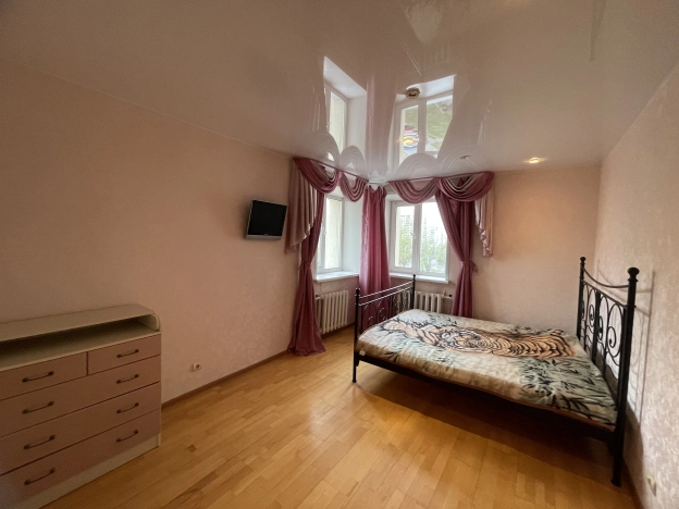 Снять квартиру в Владимире. Вариант № 10216298, 18, площадь -  квм, цена 40000 рублей