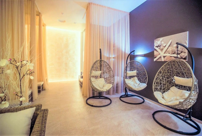 Купить квартиру у метро Аэропорт Внуково в Москве. Вариант № 13946, 30, площадь -  квм, цена 72765000 рублей