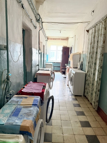 Купить комнату в Омске. Вариант № 1367233, 7, площадь -  квм, цена 1400000 рублей