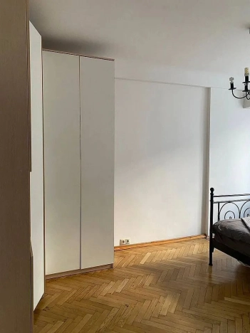 Купить квартиру в Москве. Вариант № 9948885, 26, площадь -  квм, цена 33900000 рублей