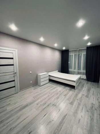 Снять однокомнатную квартиру в Новосибирске. Вариант № 9303487, 5, площадь -  квм, цена 35000 рублей