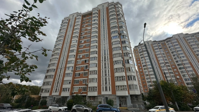 Купить квартиру в Москве. Вариант № 5549189, 12, площадь -  квм, цена 9900000 рублей