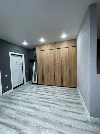 Купить однокомнатную квартиру в Краснодаре. Вариант № 9809610, 3, площадь -  квм, цена 4500000 рублей