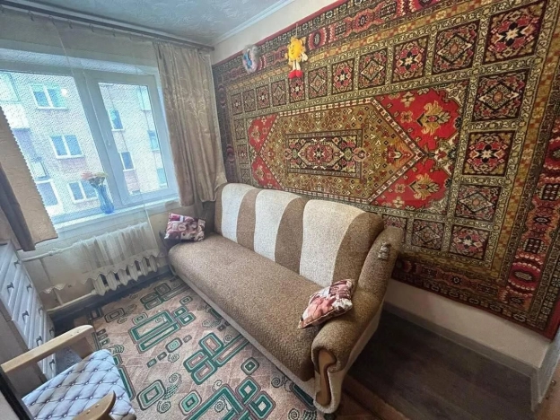 Купить четырехкомнатную квартиру в Новосибирской области. Вариант № 6142788, 24, площадь -  квм, цена 5400000 рублей