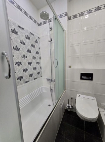 Купить двухкомнатную квартиру в Санкт-Петербурге. Вариант № 10219112, 19, площадь -  квм, цена 33500000 рублей