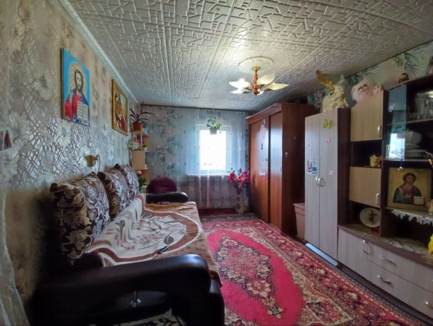 Купить дом на улице Набережная в Тюменской области. Вариант № 32043, 11, площадь -  квм, цена 3950000 рублей