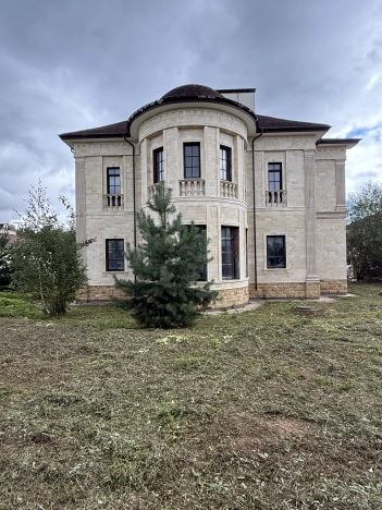 Купить дом в Москве. Вариант № 5237932, 2, площадь - квм, цена 60000000 рублей