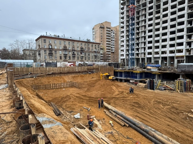 Купить квартиру в Москве. Вариант № 10030391, 4, площадь -  квм, цена 25900000 рублей