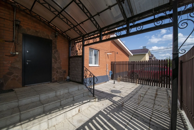 Купить дом на улице Школьная в Нижегородской области. Вариант № 8684619, 40, площадь -  квм, цена 24150000 рублей