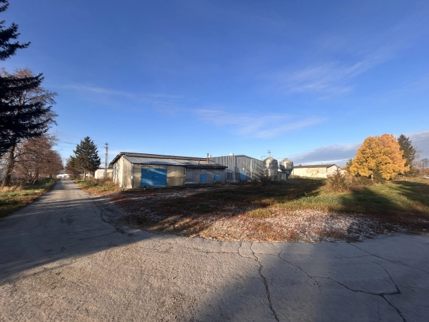 Купить земельный участок в Искитиме. Вариант № 37354, 23, площадь -  квм, цена 330000000 рублей