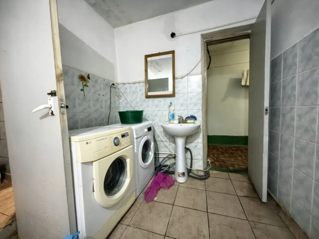 Купить комнату в Смоленской области. Вариант № 1003663, 8, площадь -  квм, цена 560000 рублей