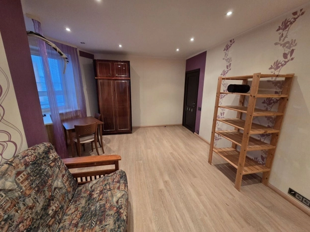 Купить квартиру в Москве. Вариант № 8065559, 9, площадь - квм, цена 21900000 рублей