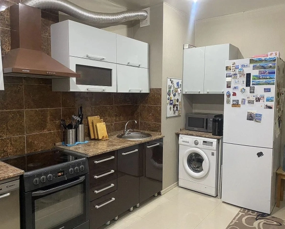 Купить двухкомнатную квартиру в Ростовской области. Вариант № 9940326, 5, площадь -  квм, цена 7850000 рублей