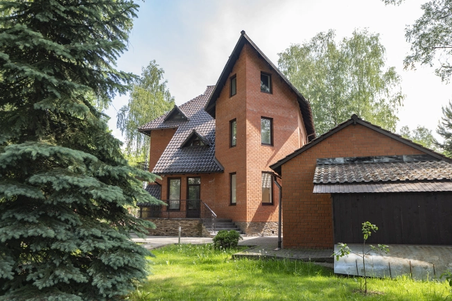 Купить дом в Москве. Вариант № 1171213, 33, площадь -  квм, цена 37500000.0000 рублей
