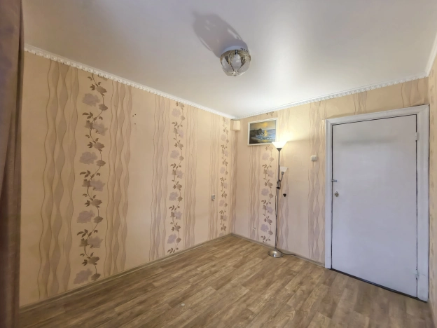 Купить квартиру в Смоленске. Вариант № 8837778, 15, площадь -  квм, цена 5600000 рублей