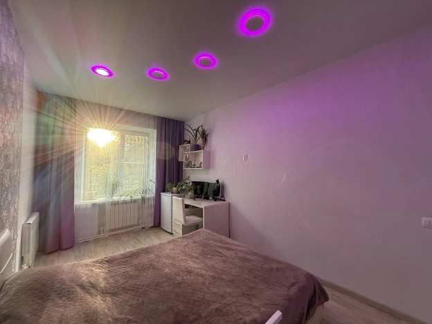 Купить трехкомнатную квартиру в Микрорайоне Лимончики, Ковров в Коврове. Вариант № 7552683, 18, площадь -  квм, цена 2570000 рублей