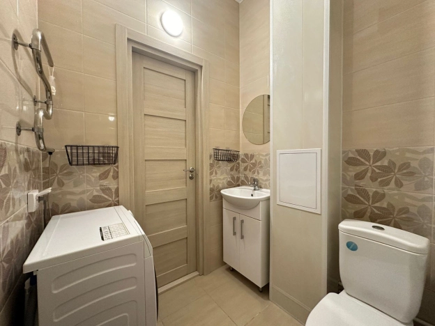 Купить однокомнатную квартиру в районе Московский в Санкт-Петербурге. Вариант № 9112402, 12, площадь -  квм, цена 10700000 рублей