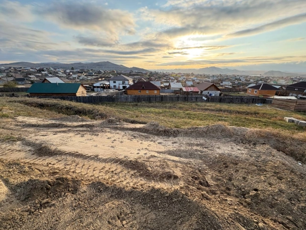 Купить земельный участок в Улан-Удэ. Вариант № 7772305, 1, площадь -  квм, цена 900000 рублей