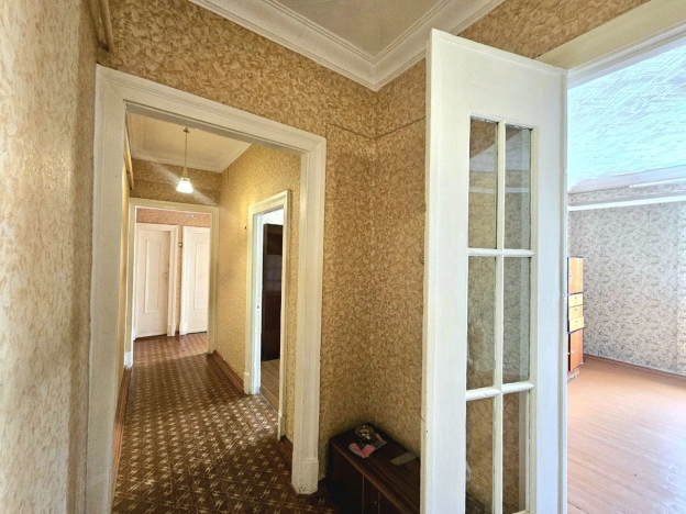 Купить трехкомнатную квартиру в Микрорайоне 29-й, Ангарск в Ангарске. Вариант № 52586, 5, площадь -  квм, цена 5300000 рублей