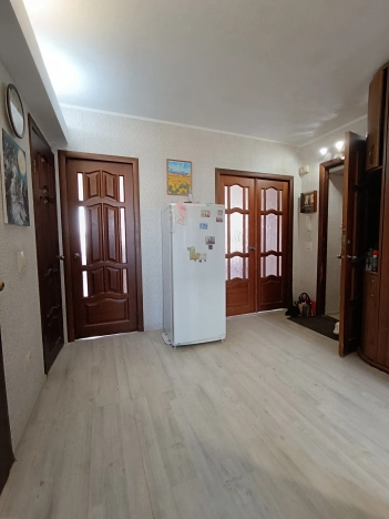 Купить трехкомнатную квартиру в районе Советский в Волгограде. Вариант № 13804, 17, площадь -  квм, цена 4900000 рублей