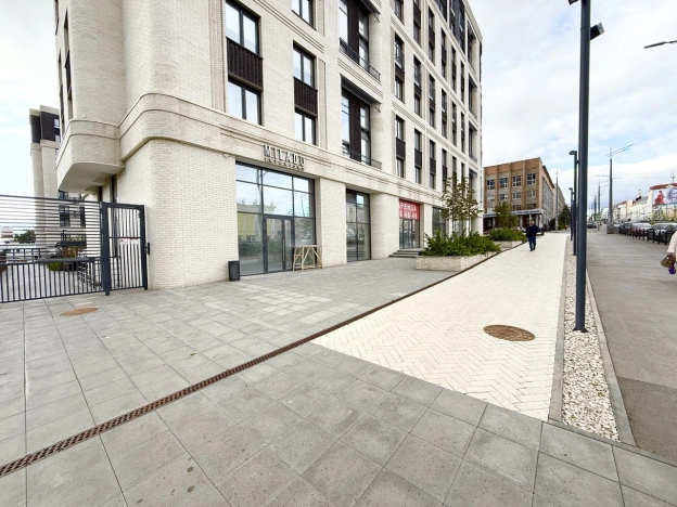 Купить двухкомнатную квартиру на улице Ворошилова в Ижевске. Вариант № 41041, 17, площадь -  квм, цена 9500000 рублей