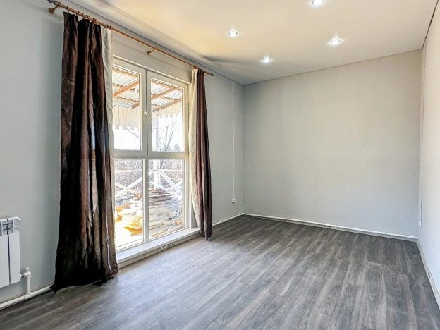 Купить дом в Микрорайоне Байкальск, Ангарск в Ангарске. Вариант № 33057, 23, площадь -  квм, цена 2370000 рублей