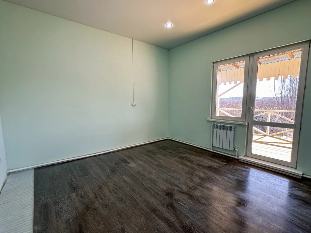 Купить дом в Микрорайоне Байкальск, Ангарск в Ангарске. Вариант № 33057, 17, площадь -  квм, цена 2370000 рублей