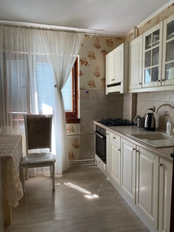 . Вариант № 2036824, 1, площадь - 65 квм, цена 7200000 рублей