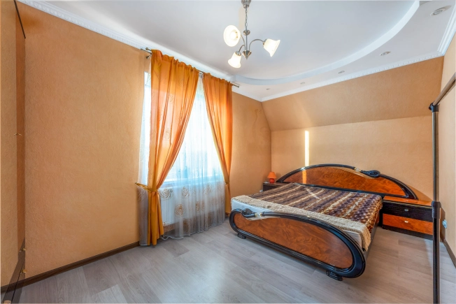 Купить дом в Калининграде. Вариант № 2977692, 16, площадь -  квм, цена 15990000 рублей