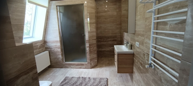 Снять квартиру в Калининграде. Вариант № 10450083, 9, площадь -  квм, цена 45000 рублей