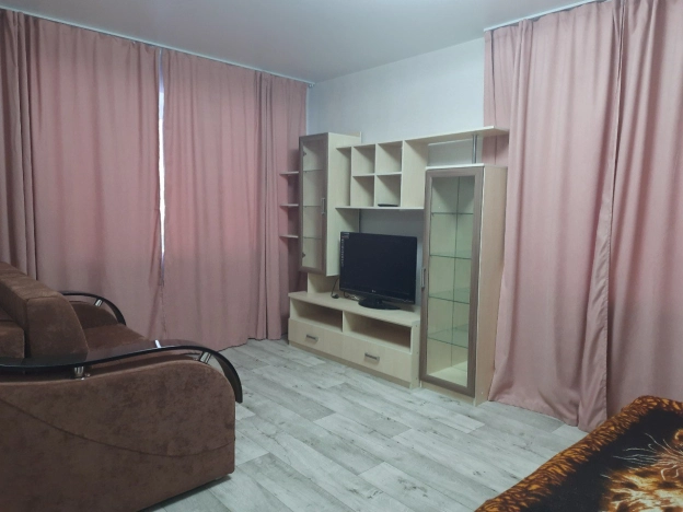 Снять квартиру в Владимире. Вариант № 9461888, 5, площадь -  квм, цена 25000 рублей