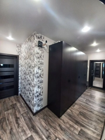 Купить трехкомнатную квартиру в Ростовской области. Вариант № 9702330, 1, площадь -  квм, цена 8000000 рублей