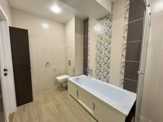 . Вариант № 17616, 14, площадь - 92 квм, цена 9200000 рублей