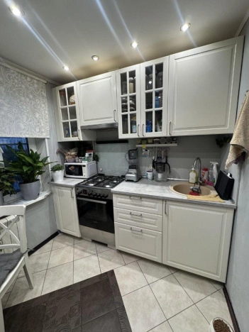 Купить квартиру в Москве. Вариант № 9228564, 2, площадь -  квм, цена 15000000 рублей