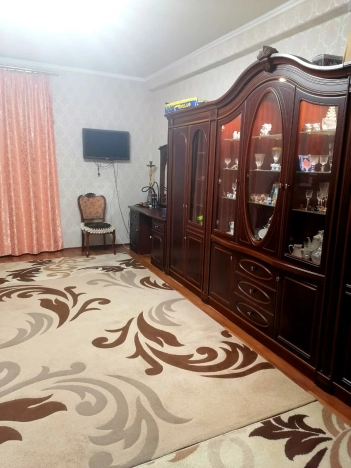 Купить трехкомнатную квартиру в Микрорайоне Менделеевский, Гусь-Хрустальный в Гусь-Хрустальном. Вариант № 8917217, 8, площадь - квм, цена 6500000 рублей