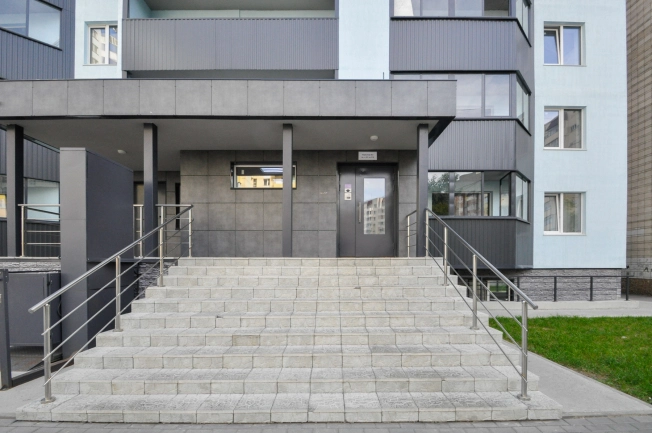 Купить двухкомнатную квартиру в Обь. Вариант № 54771, 23, площадь -  квм, цена 6990000 рублей